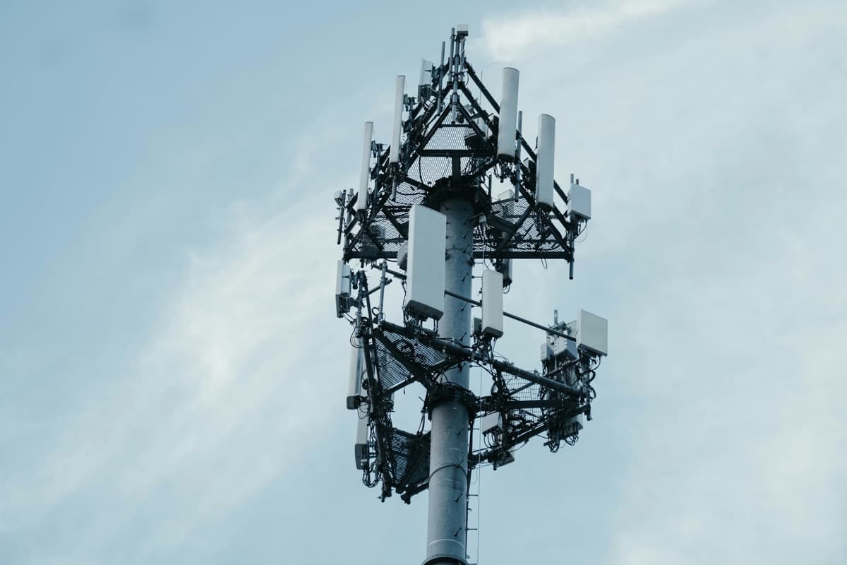 Extending Local 5G Slicing for Seamless, Secure Remote Global Connectivity